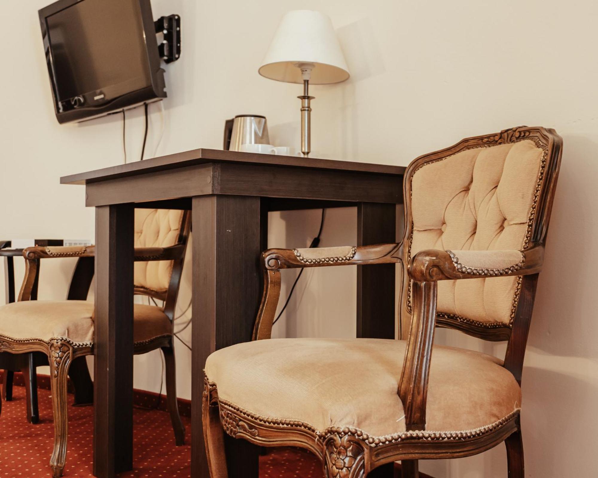 Hotel Korona リブニク エクステリア 写真