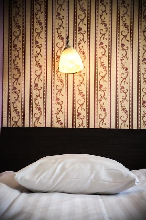 Hotel Korona リブニク エクステリア 写真